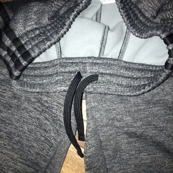 Adidas pants - Picture 4 of 4